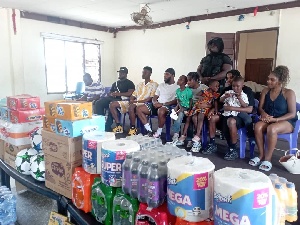Footballer Jeremie Frimpong spreads joy at Osu Children’s Home with big donation