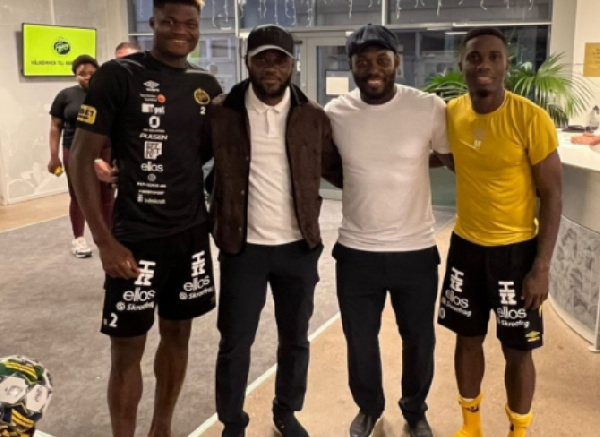 Elfsborg won 2-0, advancing to the next round