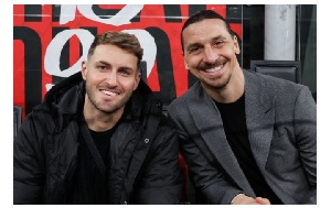 Santiago Gimenez Zlatan Ibrahimovic @acmilan