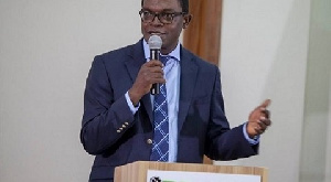 Dr. Emmanuel Akwetey