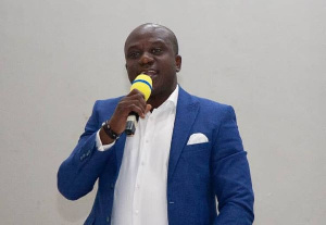 COMAC Board Chairman Gabriel Kumi