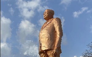 The statue was unveiled on November 6 during the President’s “thank you” tour