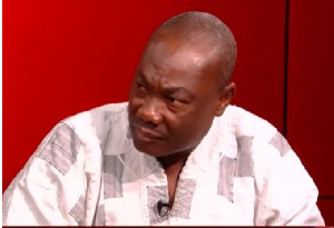 Martin Kwaku Ayisi