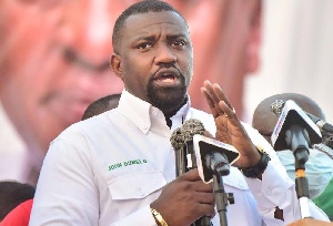 John Dumelo