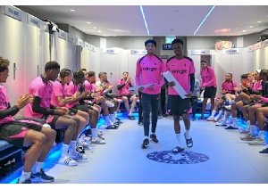 Enzo Maresca praised the pair, with teammates applauding as they received personalized locker signs