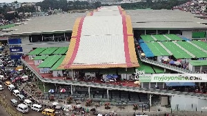 These challenges have raised concerns among traders and city authorities