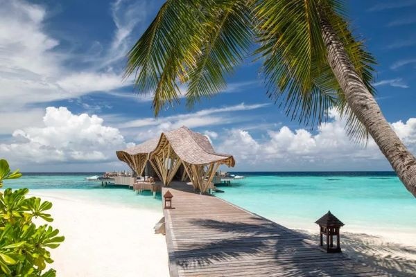 Madi-Hiyaa-restaurant-Maldi...