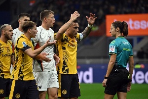 Lautaro Martinez recently responded to criticism from a fan on Instagram