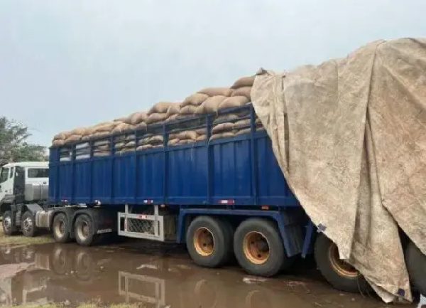 The dispute arose over a truck carrying smuggled cocoa bags intercepted by the police