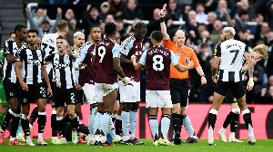 Aston Villa reduced to 10 men as Jhon Duran’s red card halts their challenge