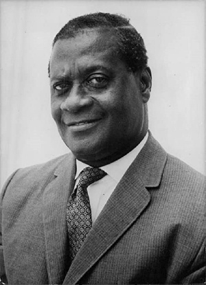 Nii Amaa Ollennu334