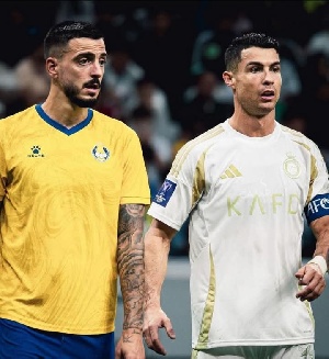 Joselu (left) and Cristiano Ronaldo
