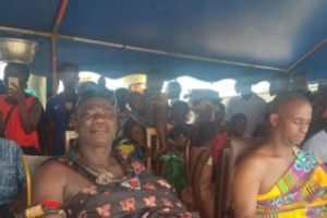 Nana Ewiro Kwame (left) Divisional Chief at Western Nzema