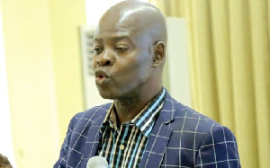 Dr. Steve Manteaw