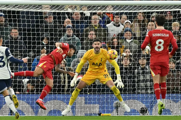 Liverpool cruise to 6-3 win over Tottenham to extend Premier League lead