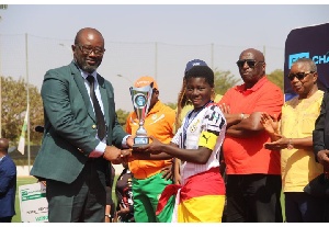 GFA President, Kurt Okraku presented the award to Ghana's team captain