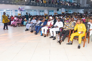 The aggrieved customers are demanding the release if their funds