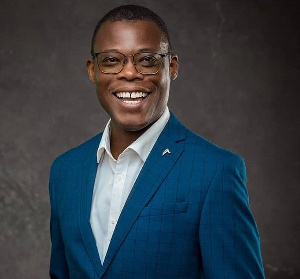 Fifi Fiavi Kwetey