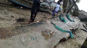 The affected fishermen are seeking government aid to recover loss