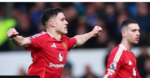 Manchester United's Manuel Ugarte celebrates his equaliser against Everton at Goodison Park