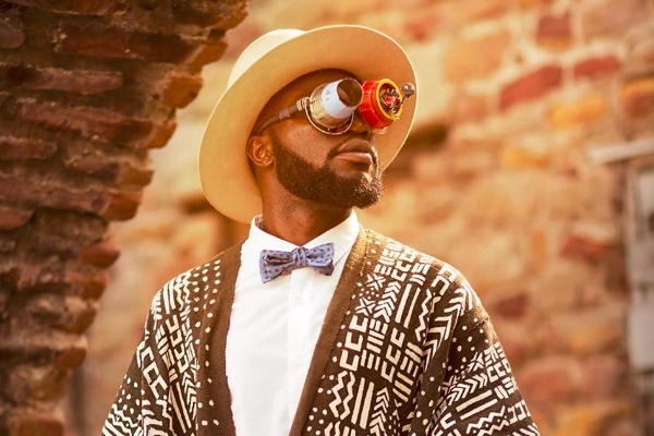 m.anifest