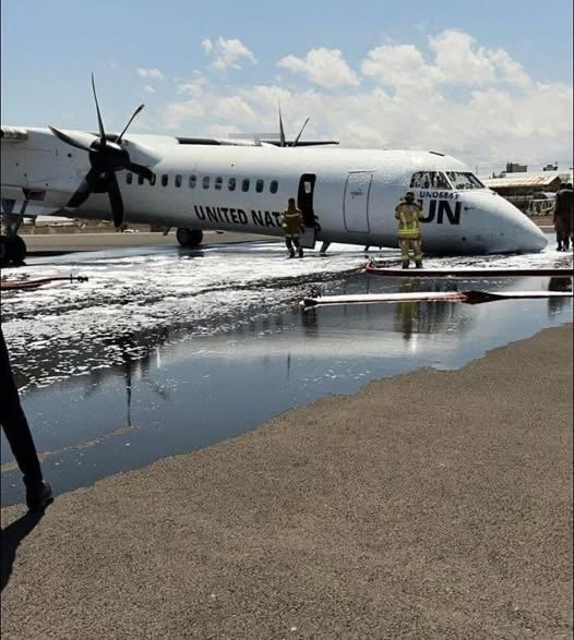 UN plane in Mogadischu
