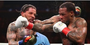 Gervonta Davis (left) had won 28 of his previous 30 fights by knockout