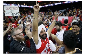 Toronto Raptors fans
