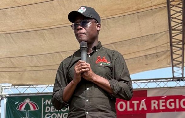 Franklin Fifi Fiavi Kwetey