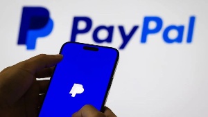 Thousands of PayPal customers report brief outage