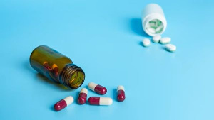 antibiotic-pills